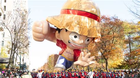 Macy's Thanksgiving Parade: One Piece Balloon Suffers Puncture