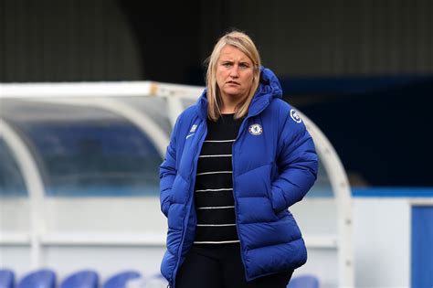 Emma Hayes : Seven Trophies But Chelsea Manager Emma Hayes Still Fears The Sack Women S Super ...