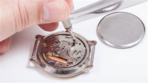 Watch Overhaul Service For Mechanical & Quartz Movement | CLA