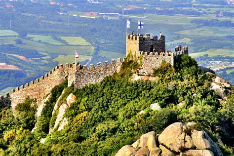 CASTELO DOS MOUROS, Portugal | Sintra portugal, Places, Monument valley