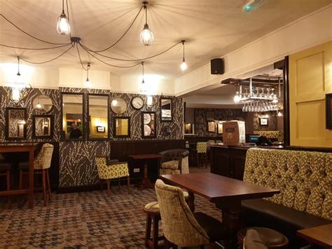 CLOUGH HALL, Kidsgrove - Updated 2024 Restaurant Reviews, Photos & Phone Number - Tripadvisor