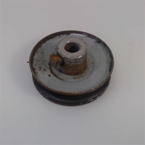 Vintage MAYTAG E2L Wringer Washer Parts | MOTOR PULLEY - Lorain Furniture