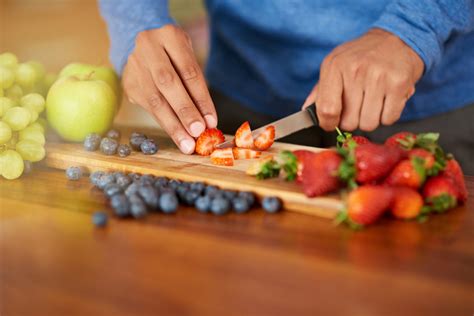 Kitchen Safety: Knife Safety - Spend Smart Eat Smart