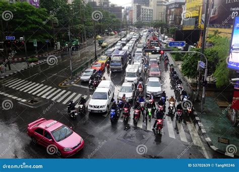 Heavy Downpour Floods Bangkok Editorial Stock Image - Image of news, asian: 53702639