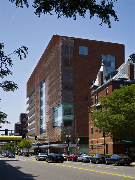 Boston Medical Center / TK&A Architects | ArchDaily