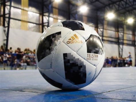 Los mejores balones de fútbol sala para demostrar tus habilidades y ganar el partido