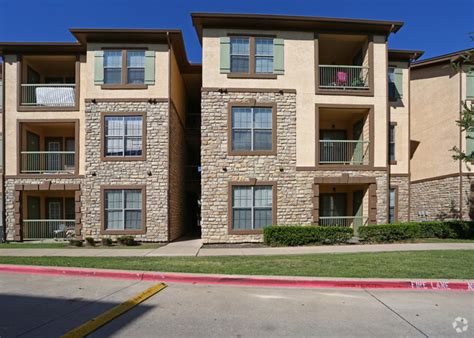 Rush Creek Apartments - Arlington, TX | Apartments.com