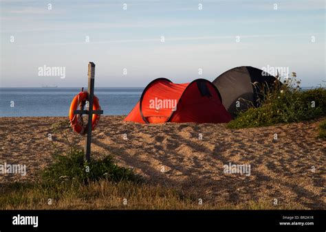 Devon camping hi-res stock photography and images - Alamy