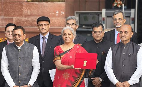 Budget 2023: Nirmala Sitharaman meets President ahead of Budget speech