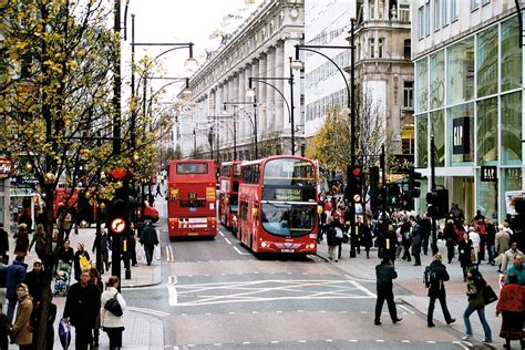 London's Shopping Street, Oxford Street, To Be Pedestrianized by 2020 ...