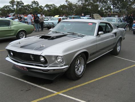 File:1969 Ford Mustang Mach 1 Sports Roof.jpg - Wikimedia Commons