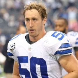 Dallas Cowboys Linebacker Sean Lee Hosts Charity Dinner November 30th