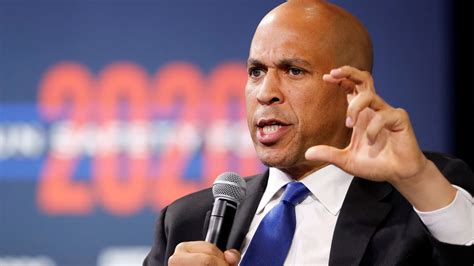 Cory Booker drops out of 2020 presidential race