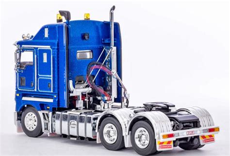 KENWORTH K200 2.3 CAB PRIME MOVER Metallic Blue | Collector Models