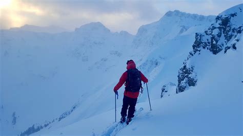 Silverton Mountain's, CO $39 Heli-Skiing with Season Pass Shakes Up the Pass Game - SnowBrains