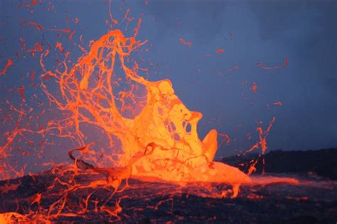 Spectacular Lava Landscape at Hawaii Volcanoes National Park | Amusing Planet