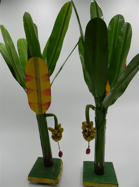 Banana tree with stand and Banana Bunch. ( FOR DECORATION) – The Pooja Store