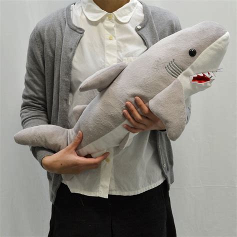 Chomping Shark Plush - Tokyo Otaku Mode (TOM)