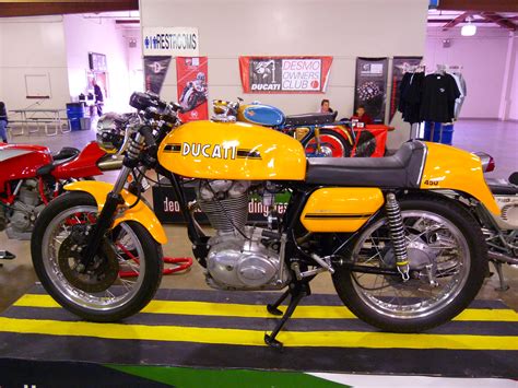 Review of Ducati 350 Mark 3 1974: pictures, live photos & description Ducati 350 Mark 3 1974 ...