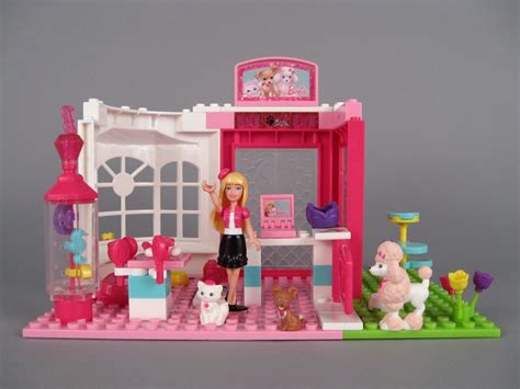 Mega Bloks Barbie's "Pet Shop" vs. Lego Friends' "Heartlake Pet Salon ...