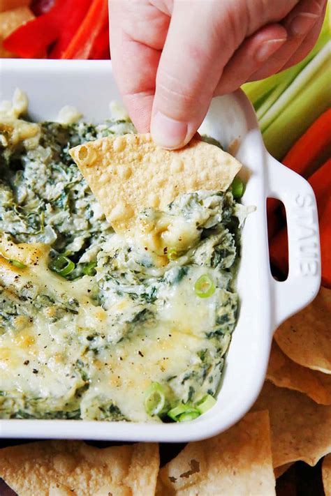 Healthy Spinach Artichoke Dip