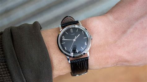 The 15 Best Minimalist Watches for Small Wrists