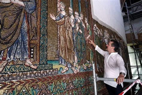 Stunning Christian mosaics ‘come to life’ in Bethlehem (photos ...