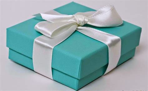 Sweethings on Earth: Tiffany & Co. and the Tiffany Blue Box of Happiness