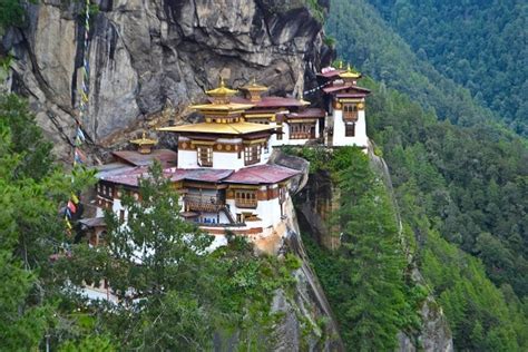 Himalayan Happiness in the Kingdom of Bhutan