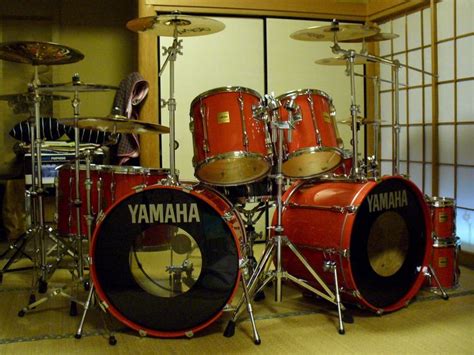 The YAMAHA drum of this size & color is very rare , and it is very ...