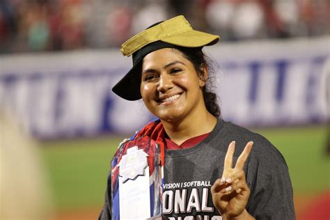 Oklahoma's Jocelyn Alo Announces Future Plans in Softball - Sports Illustrated Oklahoma Sooners ...