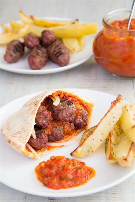 CEVAPI (CEVAPCICI) RECIPE & HISTORY - all you need to know!