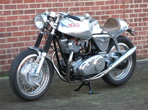 Norton Commando 750 Cafe Racer | Anthony Godin