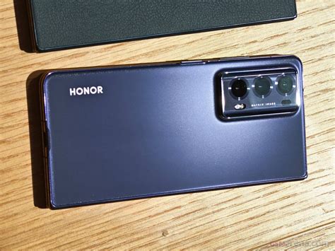 Honor Magic V2 pictures, official photos