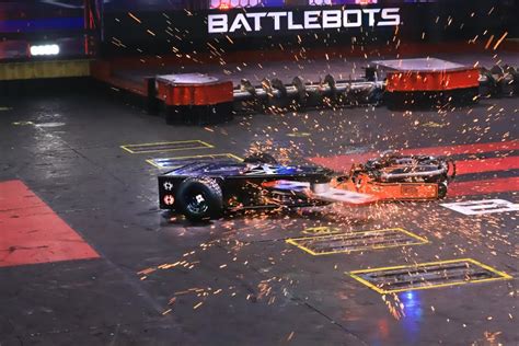 Top Bots Face Off in Epic BattleBots Champions Competition | BattleBots ...