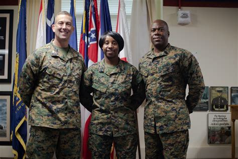 DVIDS - Images - 6th Marine Corps District Awards December Pacesetter ...