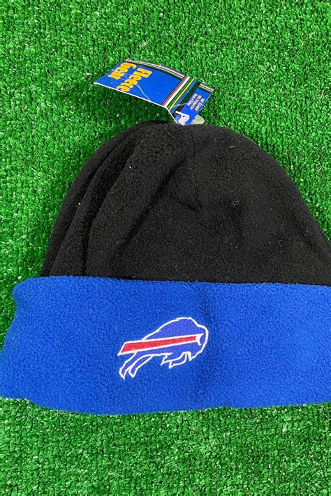 Vintage Buffalo Bills Winter Hat - ShopperBoard