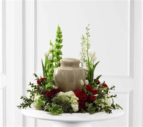 14 Funeral Urn Memorial Service Table Arrangement Ideas