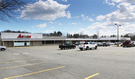 Market Basket to redevelop Seabrook NH Plaza with larger new store