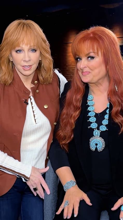 Wynonna Judd & Reba McEntire 'declared war on insecure’ Gwen Stefani ...