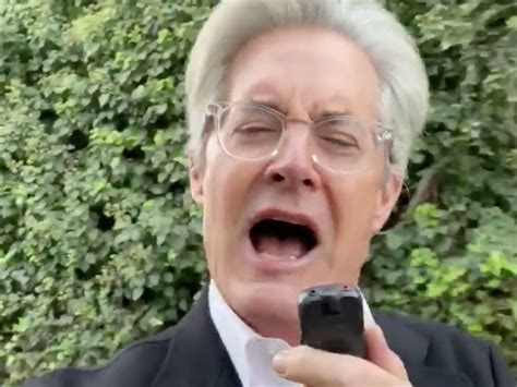 Kyle MacLachlan surprises fans by recreating the viral TikTok ‘Dreams ...