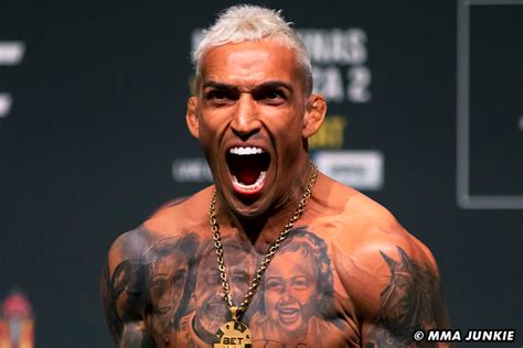 UFC 274 ceremonial weigh-in faceoffs highlights and photo gallery – MMA Linker