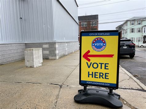 Primary elections in Maine see low voter turnout on Super Tuesday | Maine Public