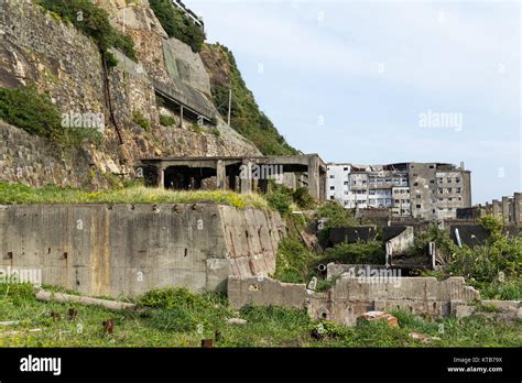 Abandoned Hashima Island Stock Photo - Alamy