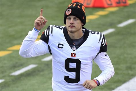 Joe Burrow injury: Parents provide update on Bengals QB’s recovery ...