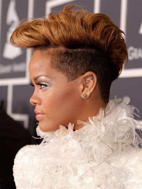 Rihanna's Best Hairstyles and Cuts Through the Years