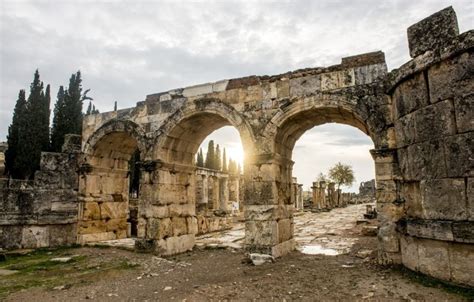 Ephesus & Pamukkale Package Tour from Istanbul - Karaz Tourism