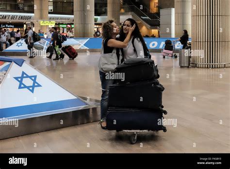 Tel-Aviv Ben-Gurion International Airport arrivals hall Stock Photo - Alamy