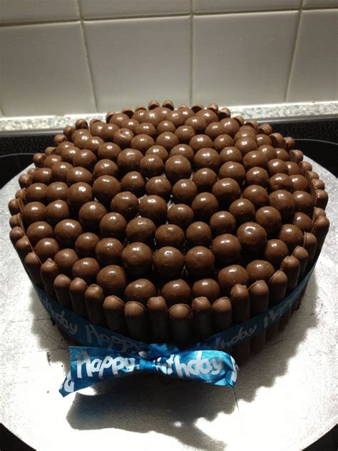 Malteser cake. | Malteser cake, Desserts, Cake