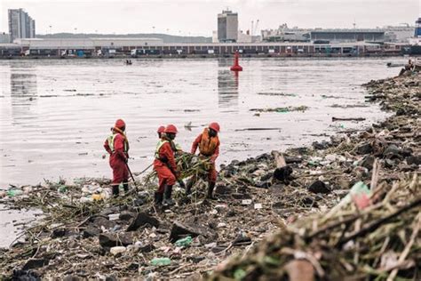 Plastic Atlantic Ocean pollution has increased exponentially